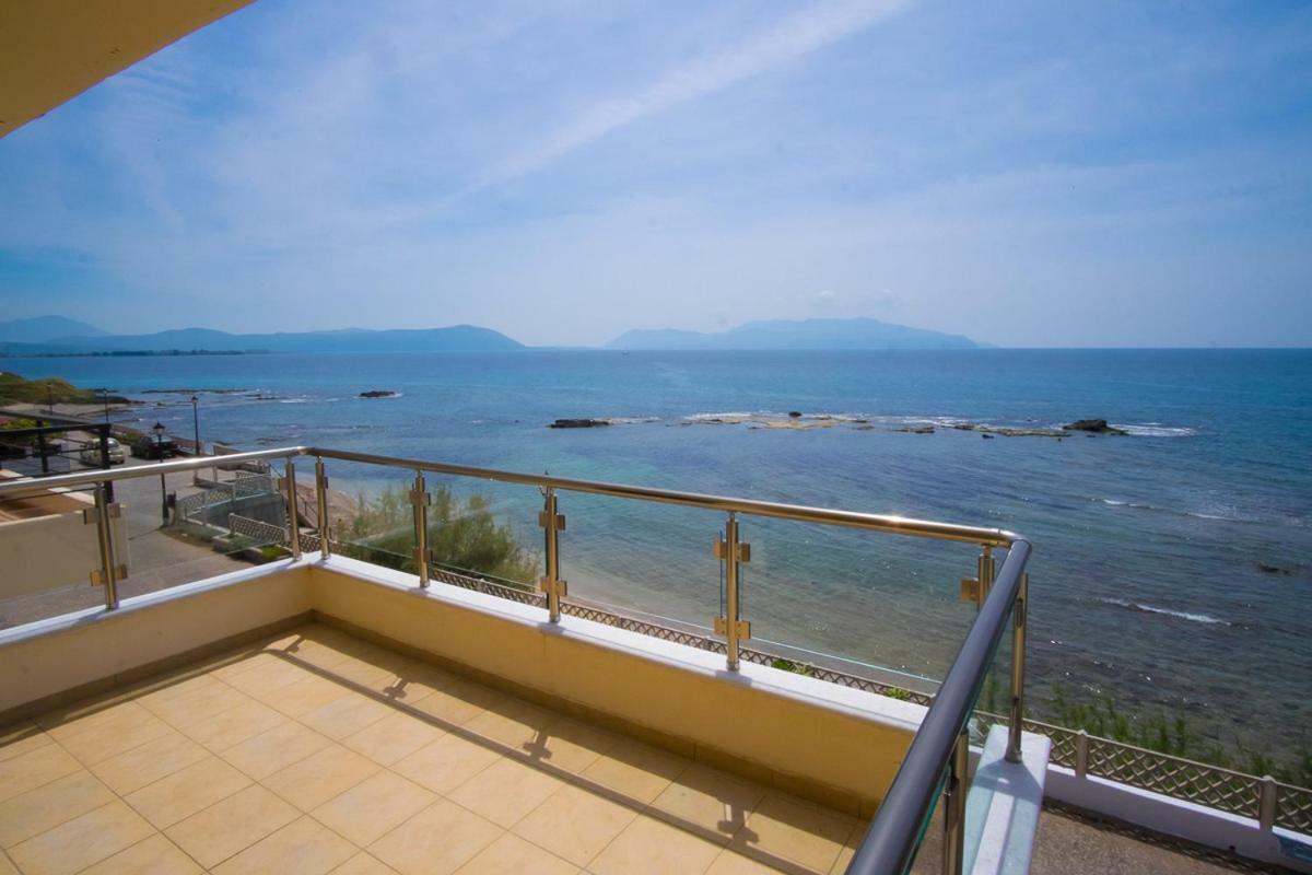 Paris Seaside Villa Pandokrátor Eksteriør billede