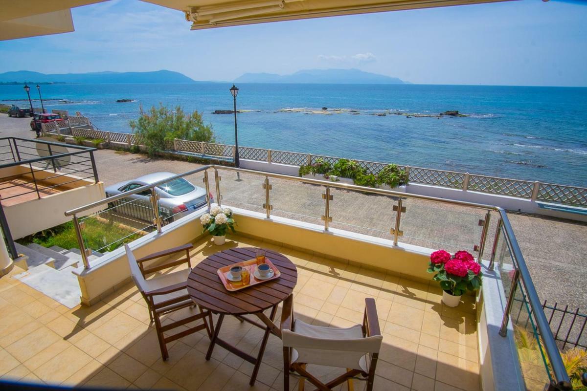 Paris Seaside Villa Pandokrátor Eksteriør billede
